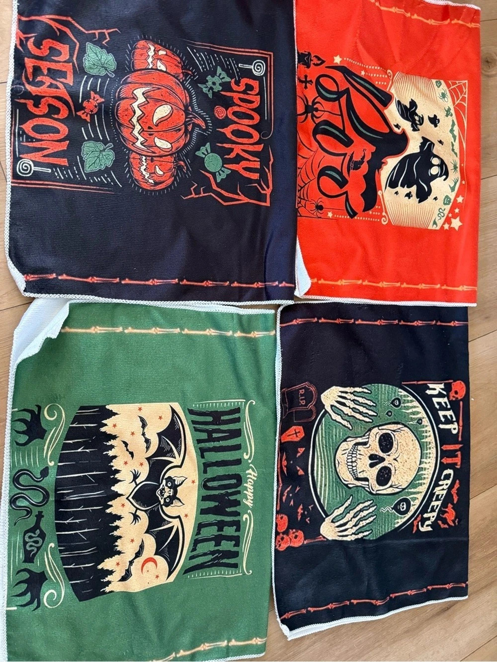 Halloween Kitchen Towel Set Black & Green Like New